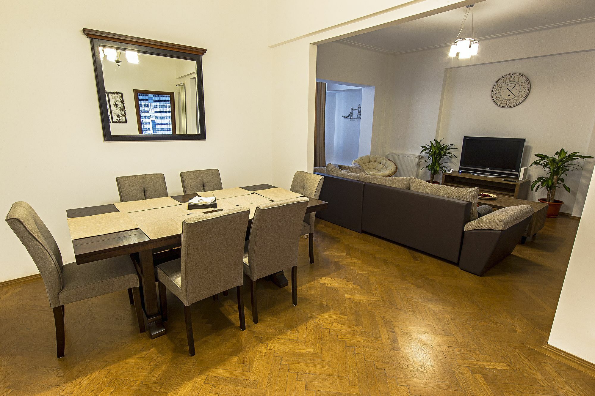 Athenee Residence 1 Bukares Bagian luar foto