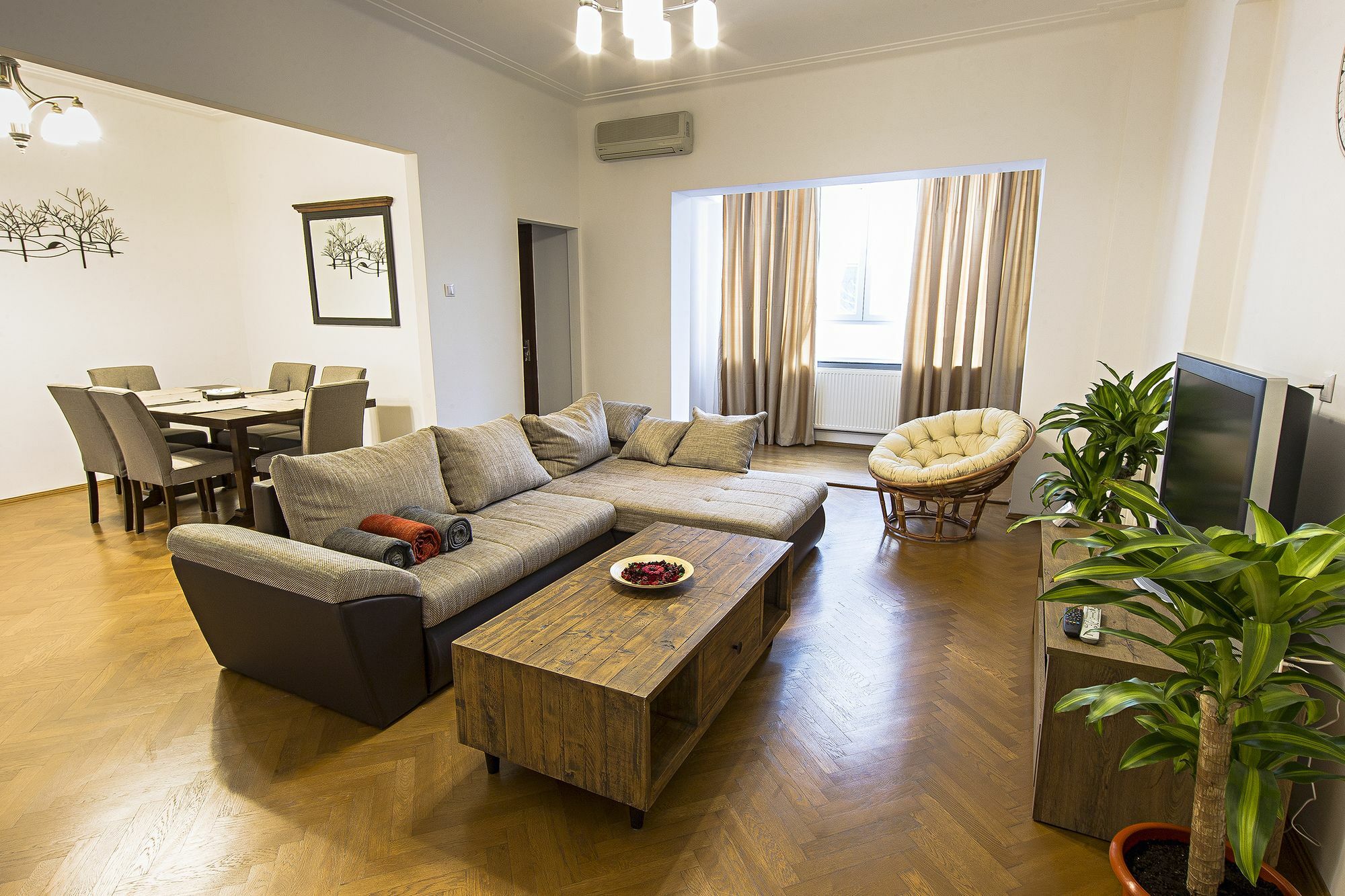 Athenee Residence 1 Bukares Bagian luar foto